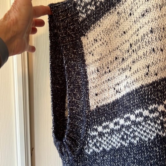 “Elinor” tunic sweater - Picture 4 of 7